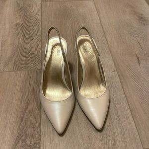 Wedding pumps comfy Naturalizer